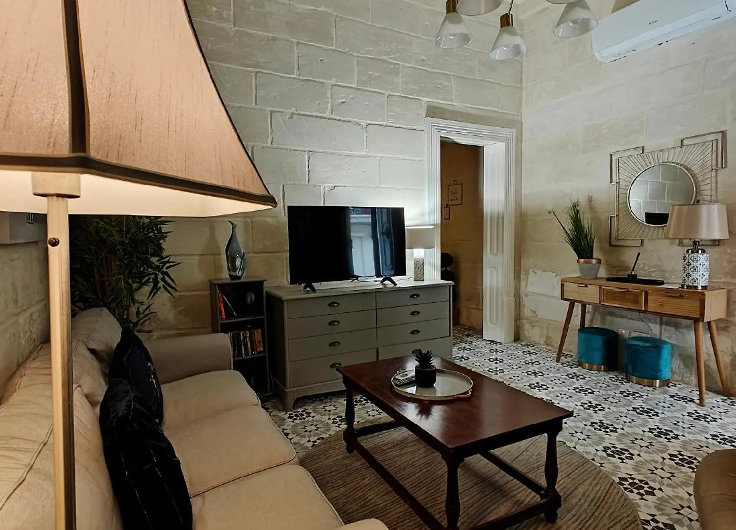 Kalkara 4 Villa Cospicua